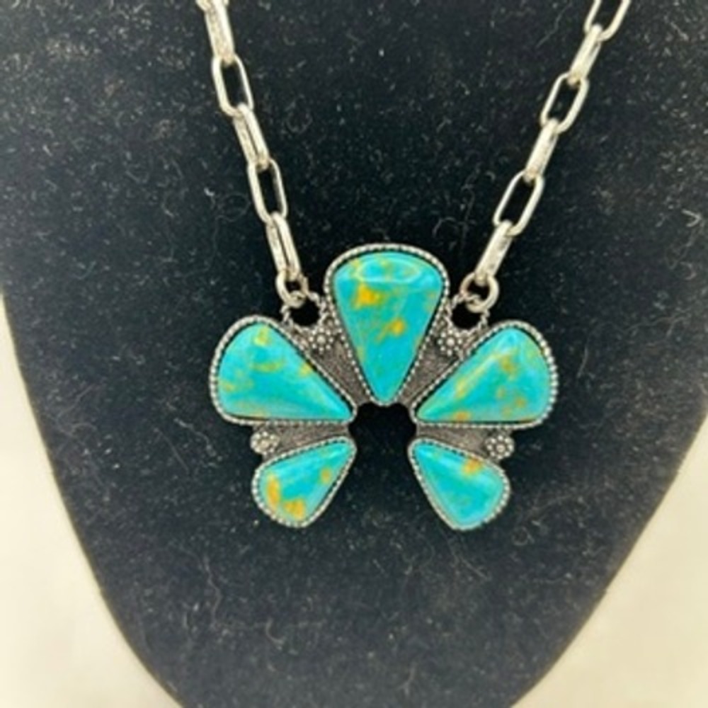 Turquoise Style Fan Pendant Necklace Silver Tone Paperclip Chain Western 18-21"